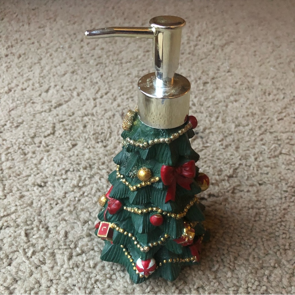 Christmas Tree hand soap dispenser
